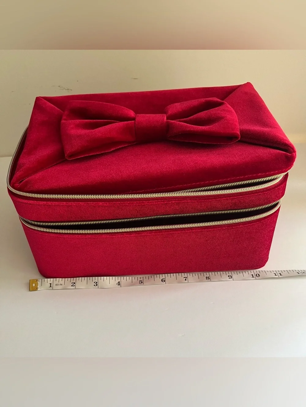 Estée Lauder Red Velvet Travel Cosmetic Case Empty Gift Box